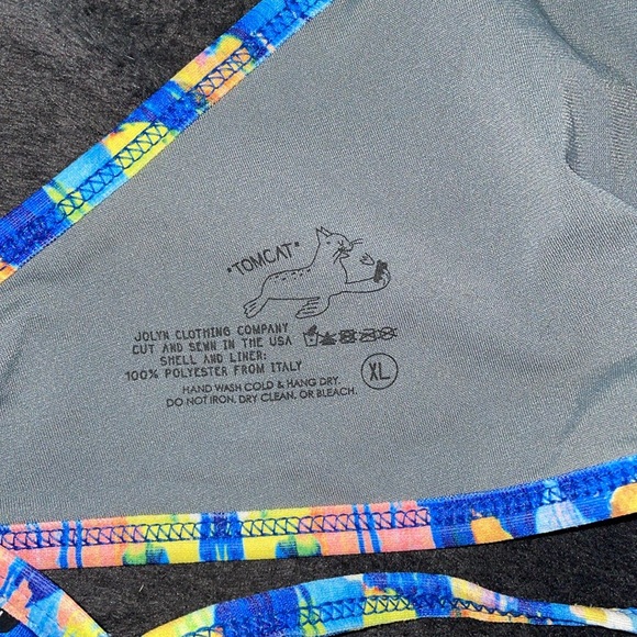 Jolyn Tomcat Top - Picture 2 of 4